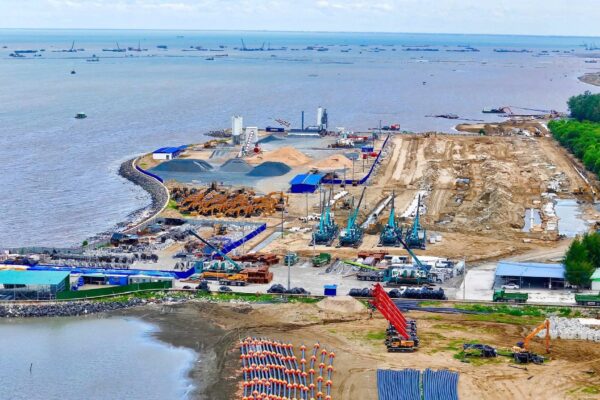 Hình ảnh thực tế tiến độ Vinhomes Green Paradise Cần Giờ